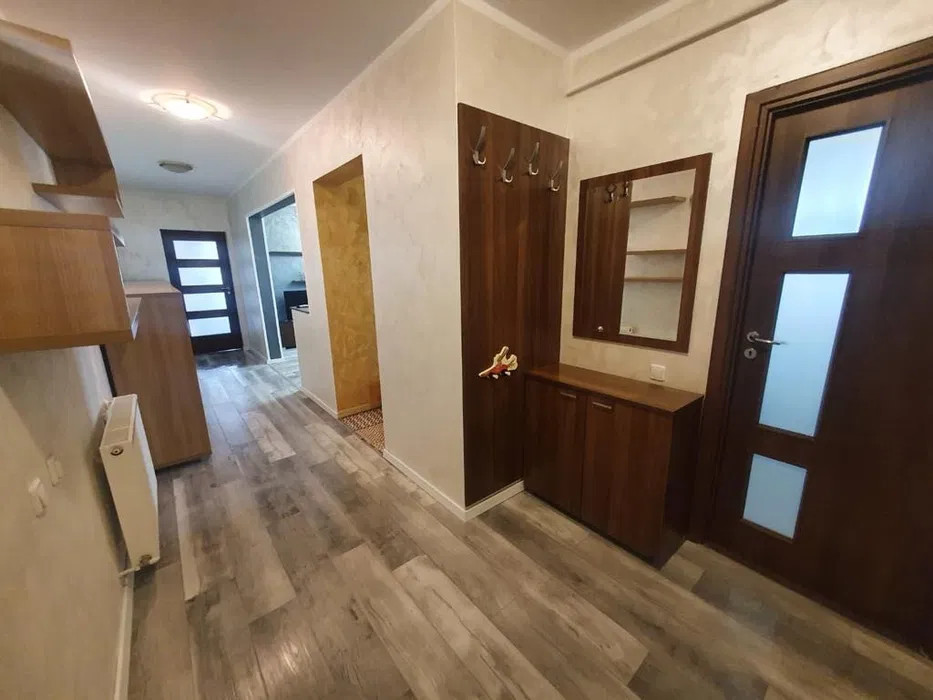 Apartament de 2 camere, 60 mp, Zona Eroilor