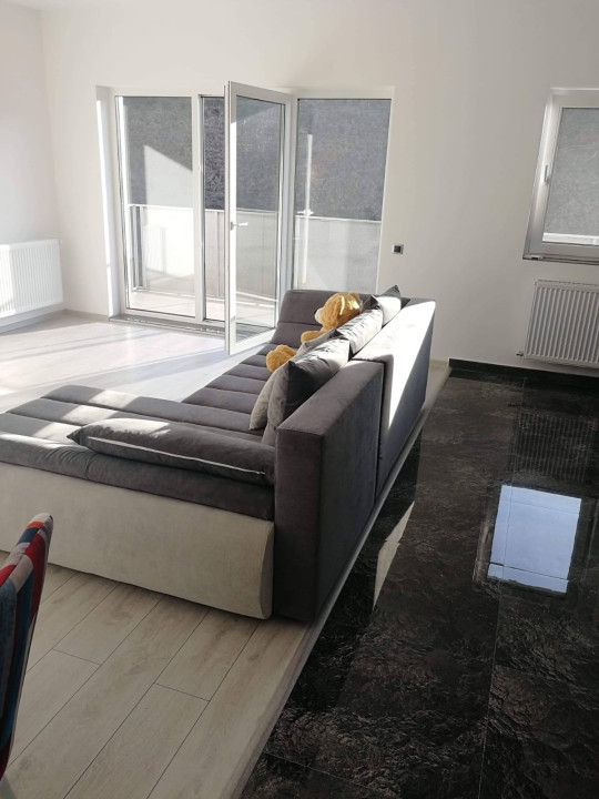 Apartament de 2 camere ,56mp zona Teilor 