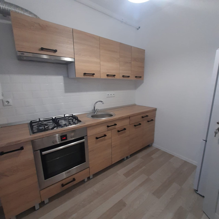 Apartament de 1 camera, 37 mp, 8 mp balcon, Zona Sesul de Sus