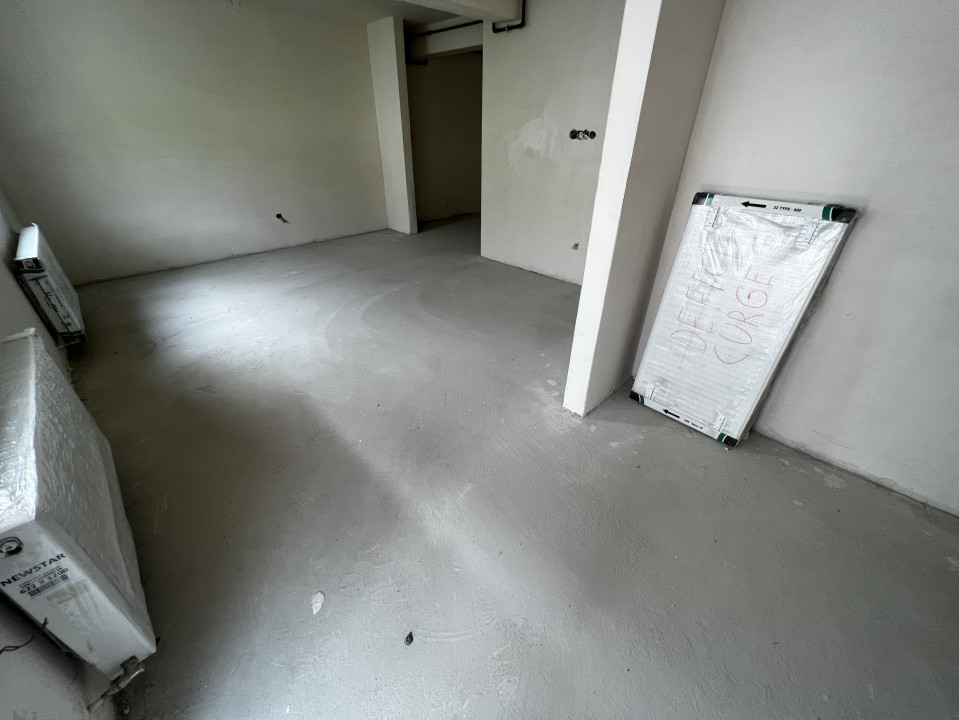 Apartament de 3 camere, 72 mp, 2 bai, garaj, etaj intermediar, Zona Sub Cetate