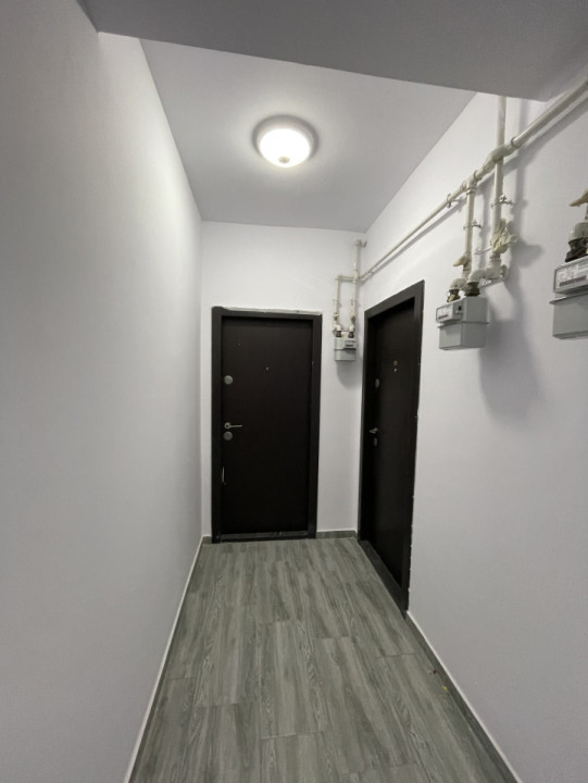 Apartament de vanzare 58 mp, 3 camere, balcon 28 mp cu priveliste panoramica.