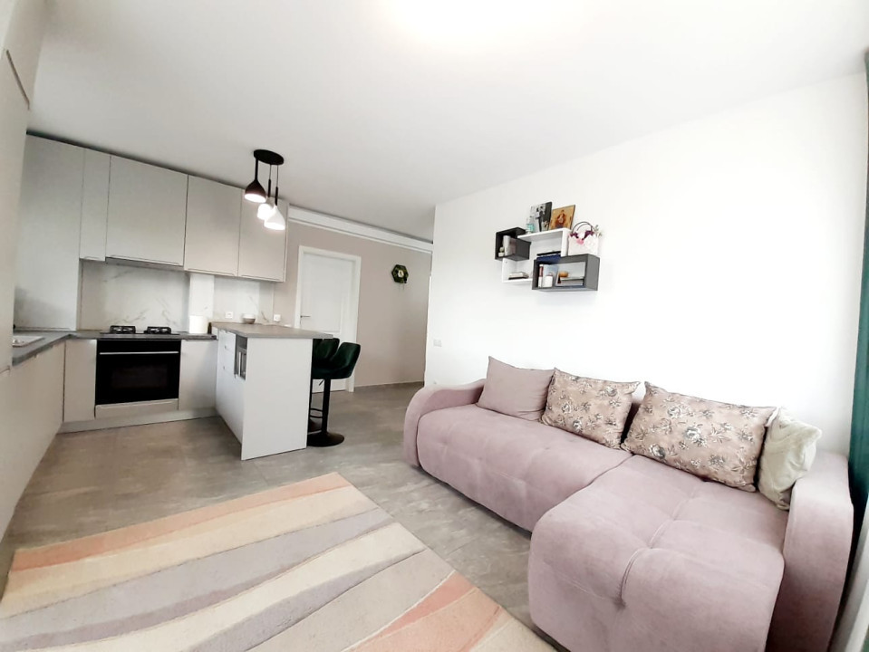 Apartament de 3 camere ultra lux, 53 mp, parcare, zona Vivo