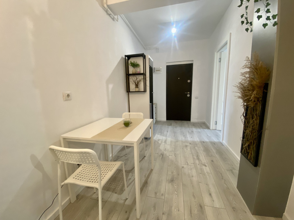 Apartament finisat, mobilat lux, parcare subterana , Teilor