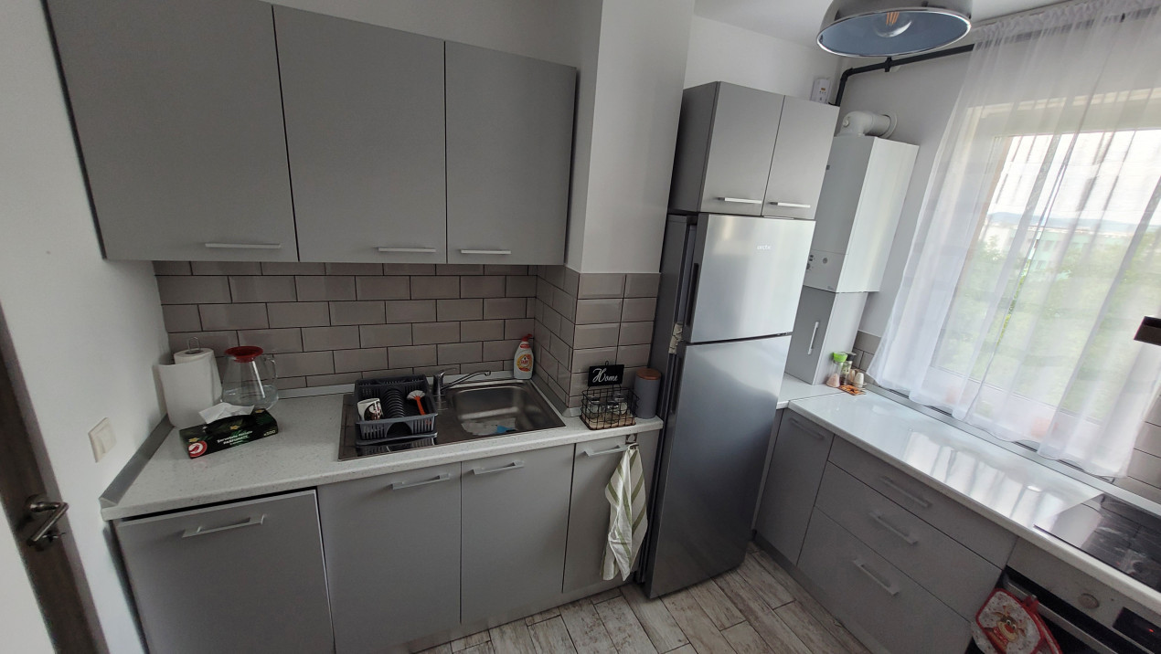 OPORTUNITATE! Apartament cu 1 camera, mobilat utilat, parcare in garaj