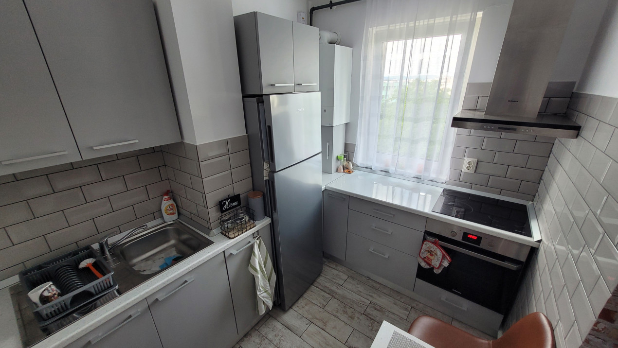 OPORTUNITATE! Apartament cu 1 camera, mobilat utilat, parcare in garaj