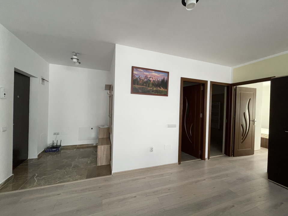 Apartamen de 3 camere, 65 mp, doua bai, mobilat utilat, zona Șesul de sus