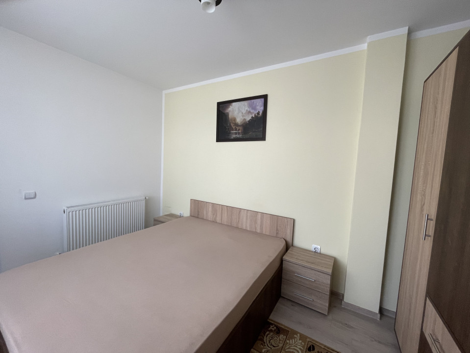 Apartamen de 3 camere, 65 mp, doua bai, mobilat utilat, zona Șesul de sus