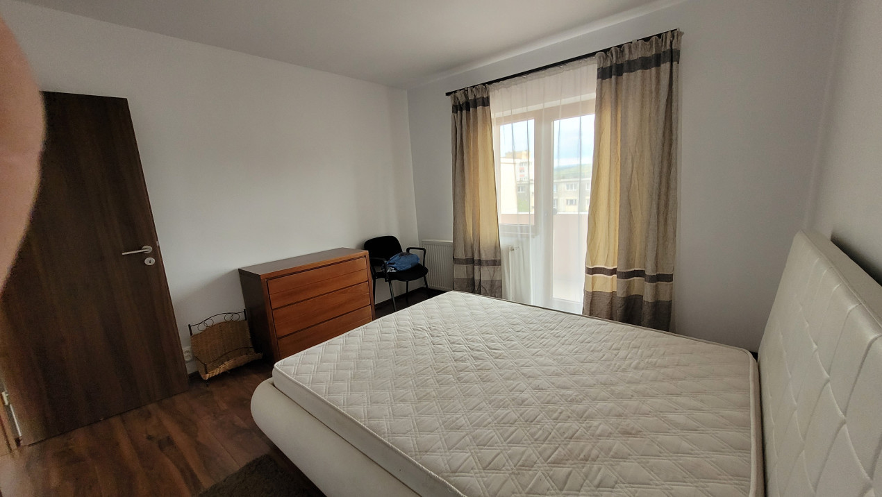 Apartament de 2 camere, mobilat utilat, cu balcon, zona Intre Lacuri