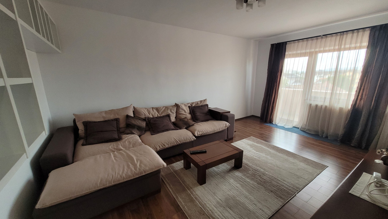 Apartament de 2 camere, mobilat utilat, cu balcon, zona Intre Lacuri