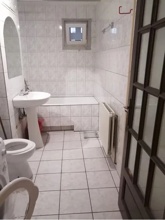 Apartament 3 camere 70mp, Manastur