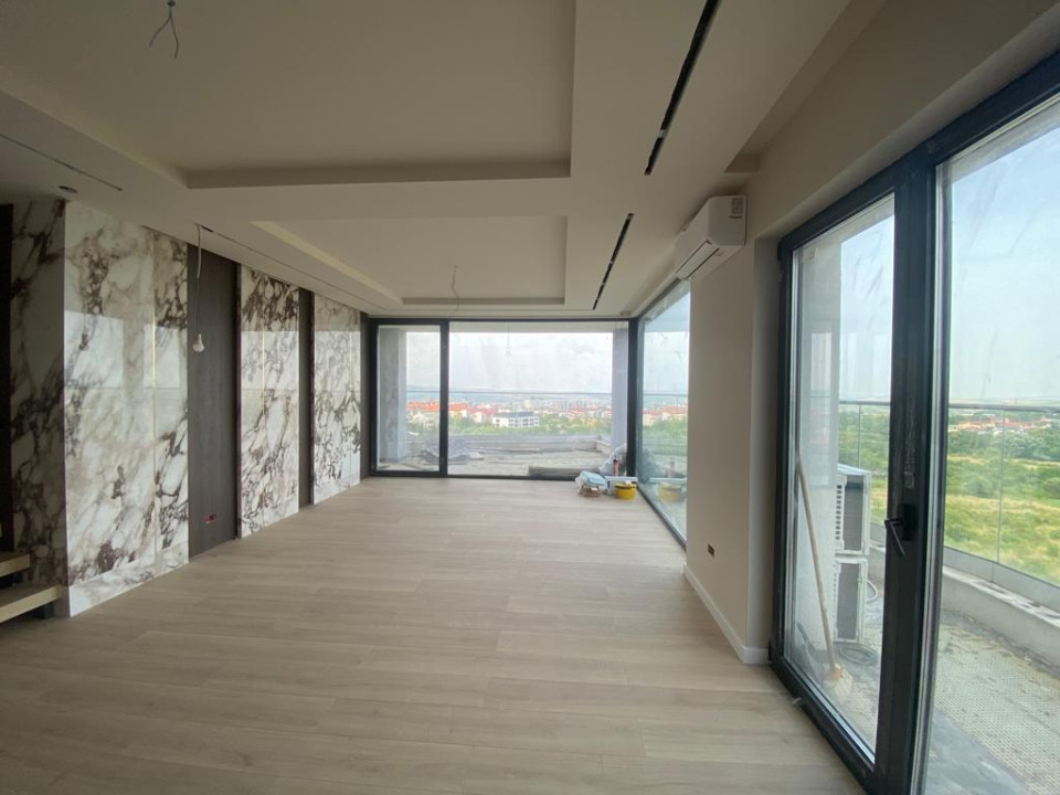 Penthouse 3 camere, 85 mp, Terasa 22 mp, parcare, Buna ziua