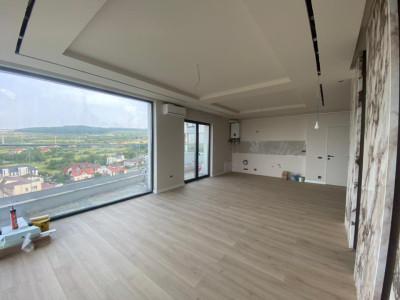 Penthouse 3 camere, 85 mp, Terasa 22 mp, parcare, Buna ziua