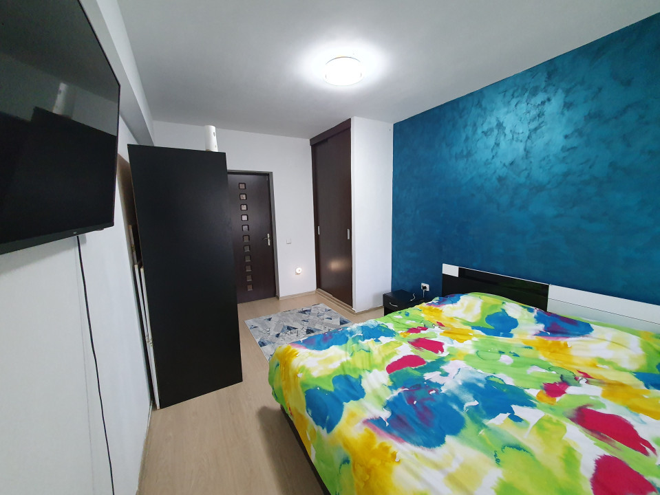 Apartament de 3 camere, 63 mp Zona Stejarului