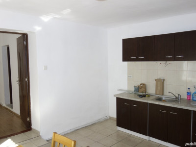 Apartament 2 camere, Intre Lacuri, curte