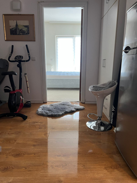 Apartament 3 camere,1 baie,1 balcon,parcare,zona Muzeul Apei