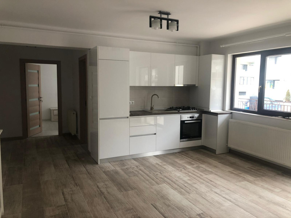 Apartament de 2 camere, 50 mp utili, 50 mp terasa, mobilat utilat, zona Terra