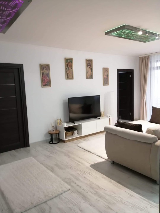 Apartament 2 camere, 57mp utili si balcon de 7 in zona Sub Cetate (Parc Poligon)