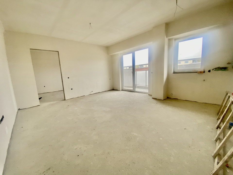 Apartament de 3 camere, 60mp + terasa 16mp, 2 bai, Sesul de Sus