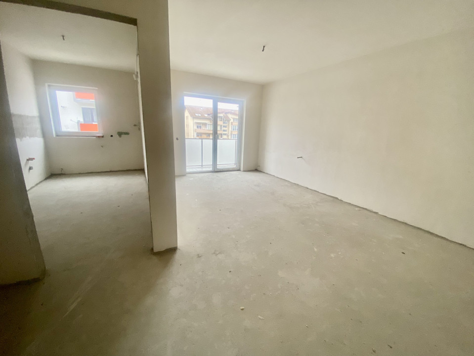 Apartament de 3 camere, 60mp + terasa 16mp, 2 bai, Sesul de Sus