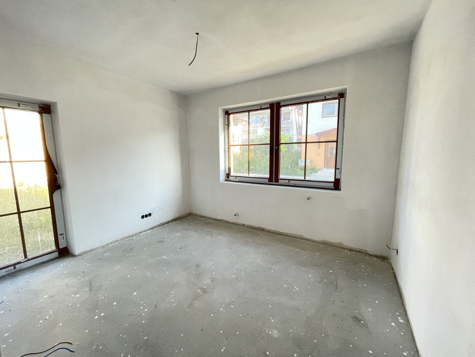 Apartament de 3 camere, semifinisat, 62 mp, gradina, Zona Eroilor