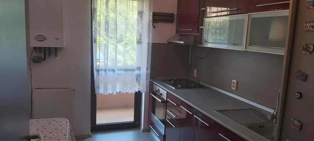 Apartament de 3 camere in zona Baciu