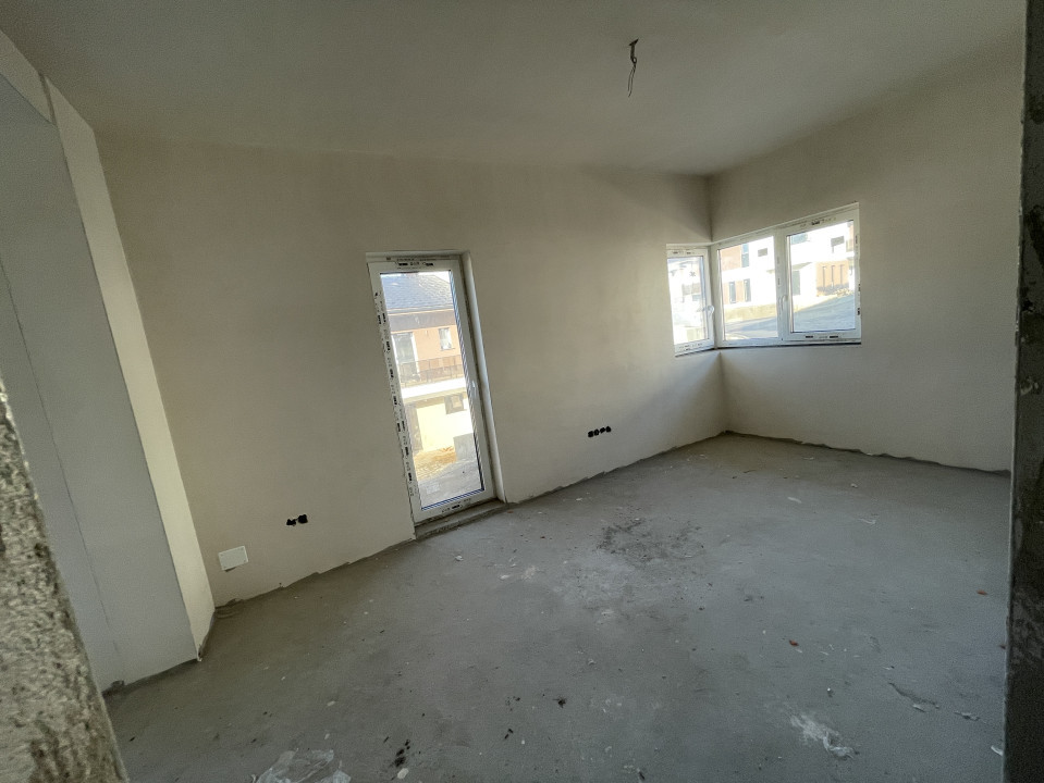 Ansamblu privat de duplexuri, 120 mp, Priveliste deosebita, Zona Tauti