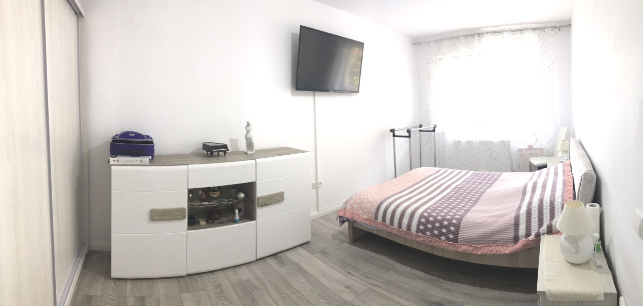 Apartament cu parcare pe strada Fagului