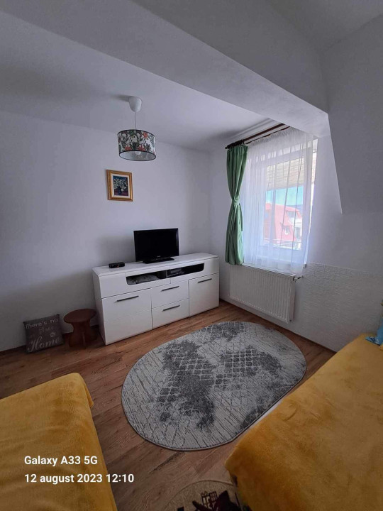 Apartament 3 camere,zona Muzeul Apei