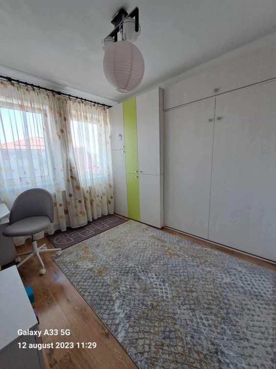 Apartament 3 camere,zona Muzeul Apei