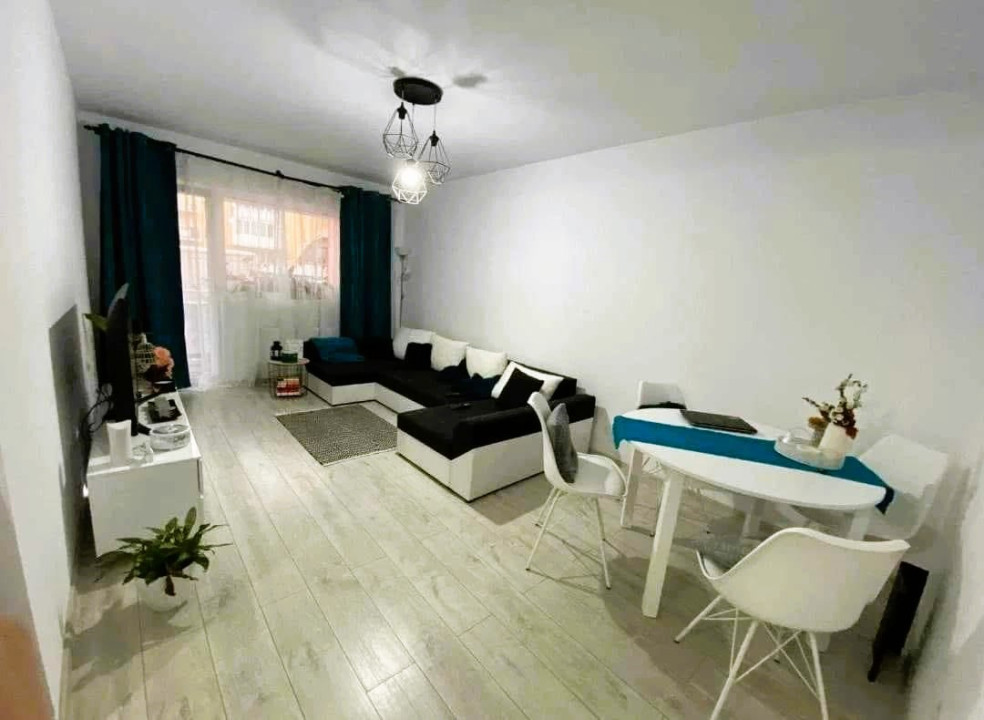 Apartament finisat modern pe strada Porii