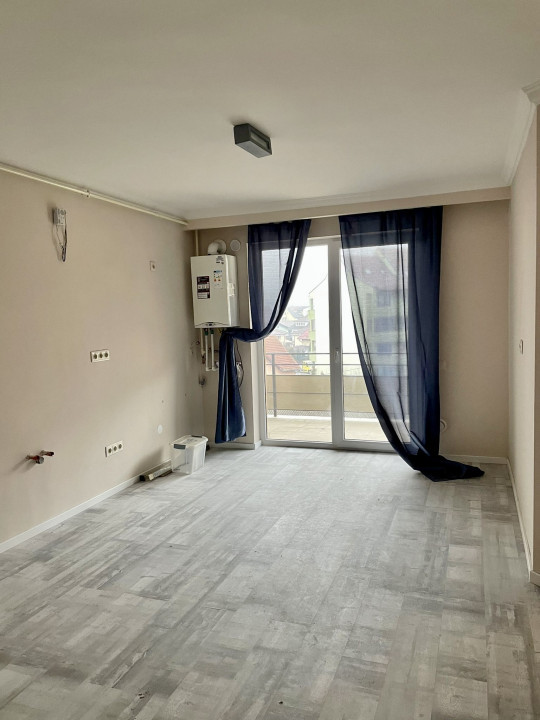 Apartament de 2 camere, finisat modern, zona centrala, Florilor 