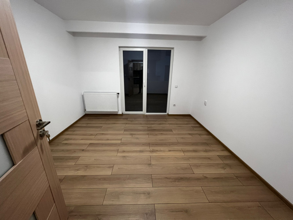 Apartament de 3 camere, 57,5 mp, balcon, zona Tineretului