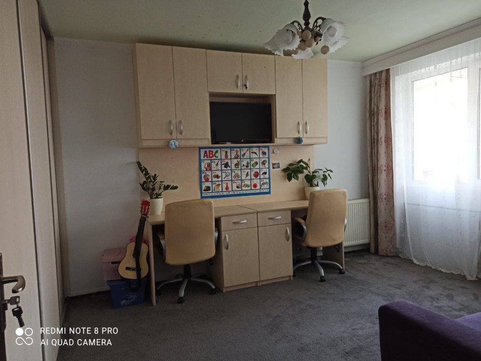 Apartament de 2 camere, de Vanzare, 51 mp, Gradina, parcare, Eroilor 