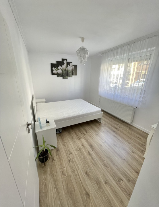 Apartament de 3 camere, 62 mp, strada Porii