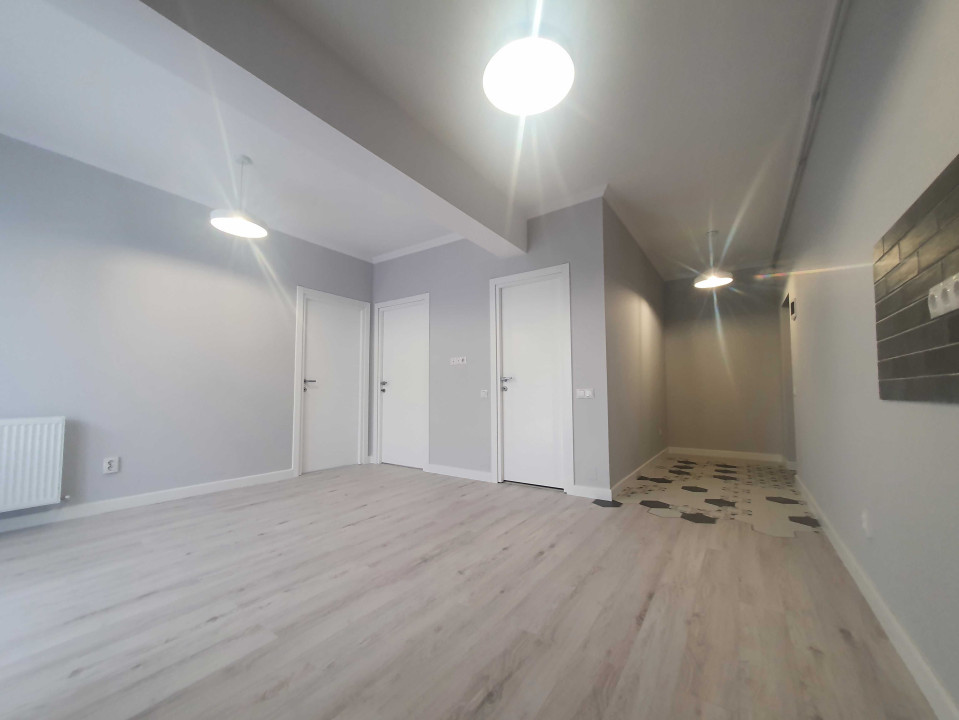 Apartament 3 camere finisat, 53 mp, 25 mp terasa, parcare, zona Terra