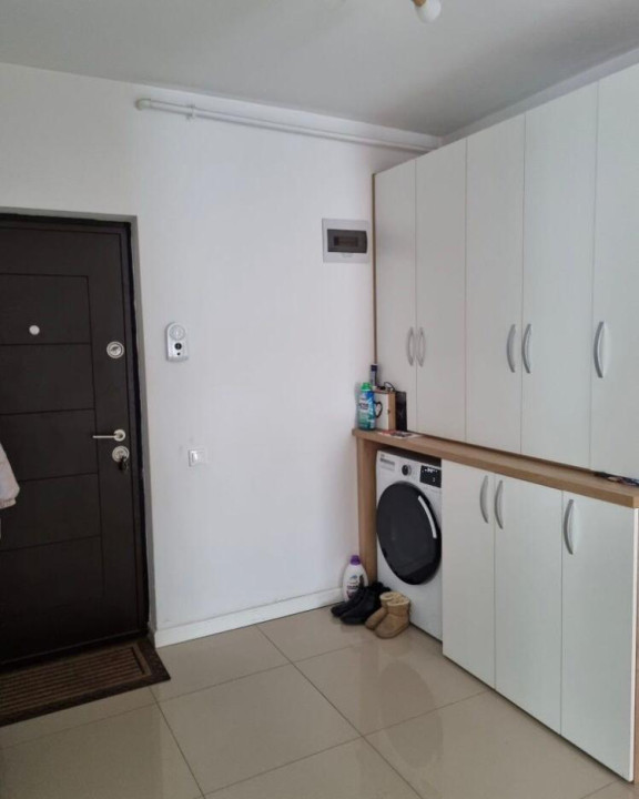 Apartamnet cu 2 camere,parcare subterana si boxa