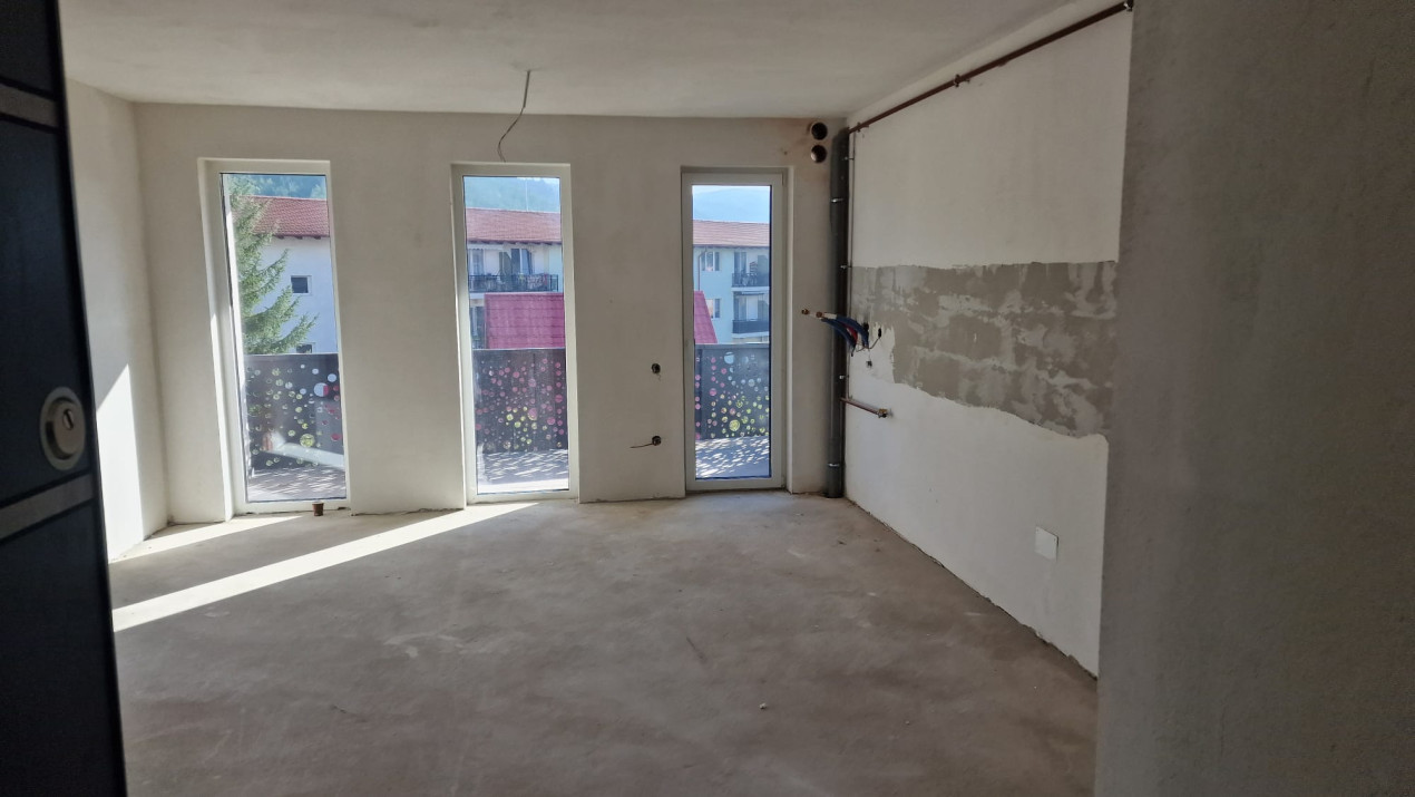 Apartament cu 2 camere 54,2 mp si terasa de 75mp, zona Vivo