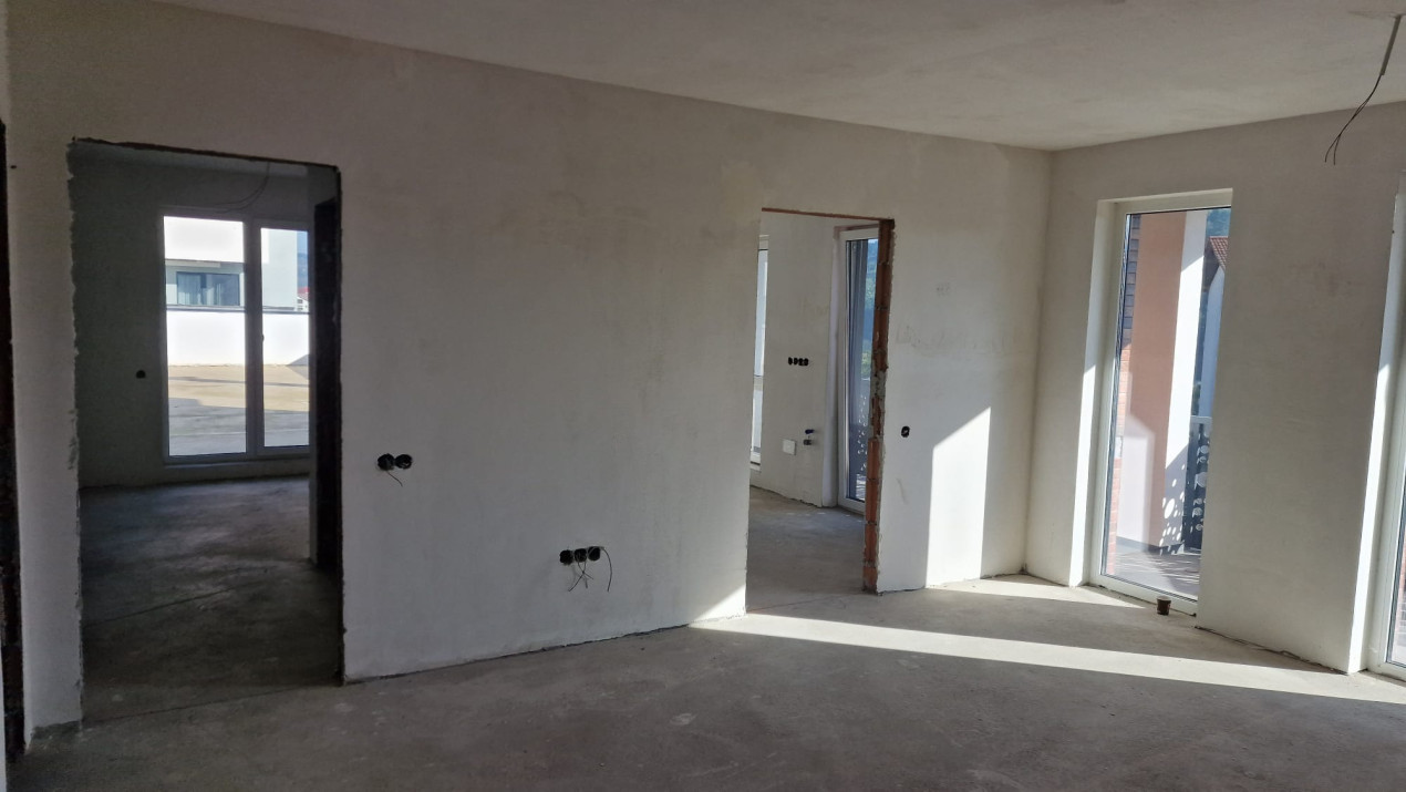 Apartament cu 2 camere 54,2 mp si terasa de 75mp, zona Vivo