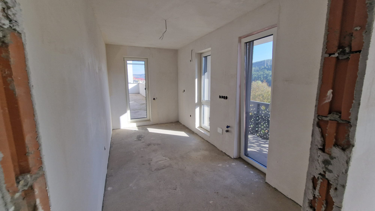 Apartament cu 2 camere 54,2 mp si terasa de 75mp, zona Vivo