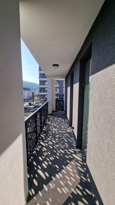 Apartament cu 2 camere 52,8 mp si balcon de 18,4mp, zona Vivo