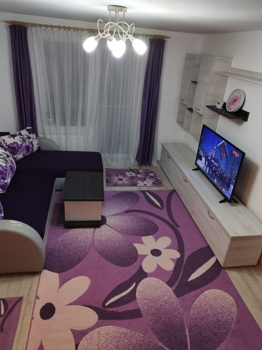 Apartament 4 camere, 78 MP, zona Sesul de sus