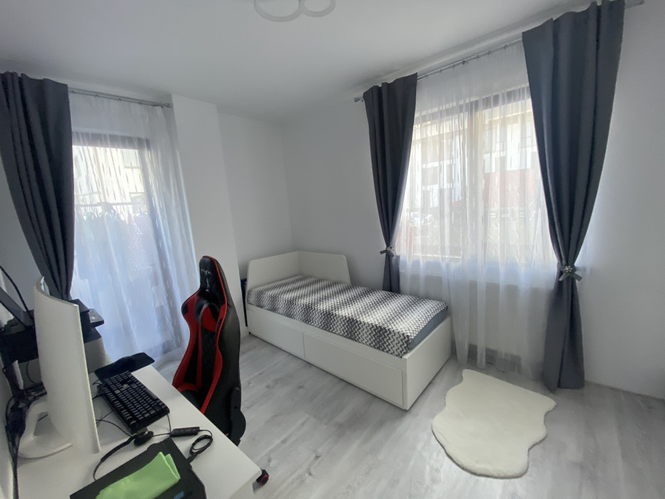 Apartament de 3 camere, de Vanzare , 61 mp, garaj subterana, Sub cetate 