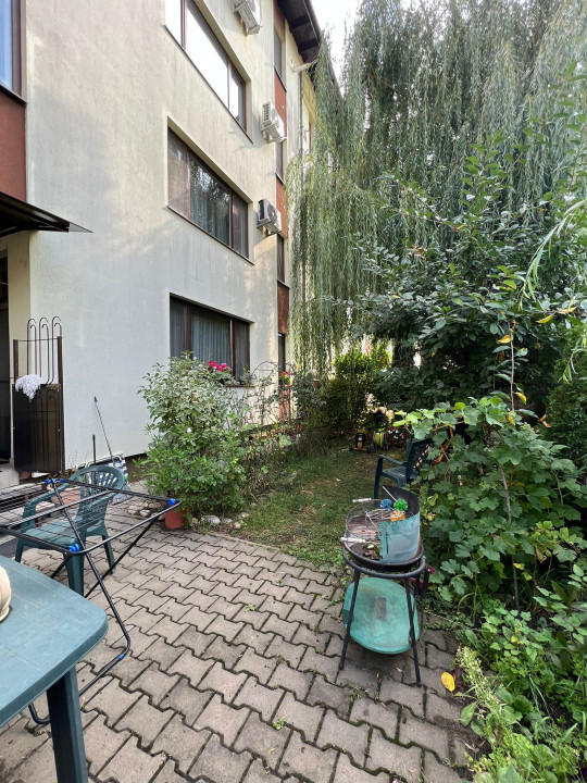 Apartament de 3 camere, 75mp utili, gradina si parcare, zona Eroilor