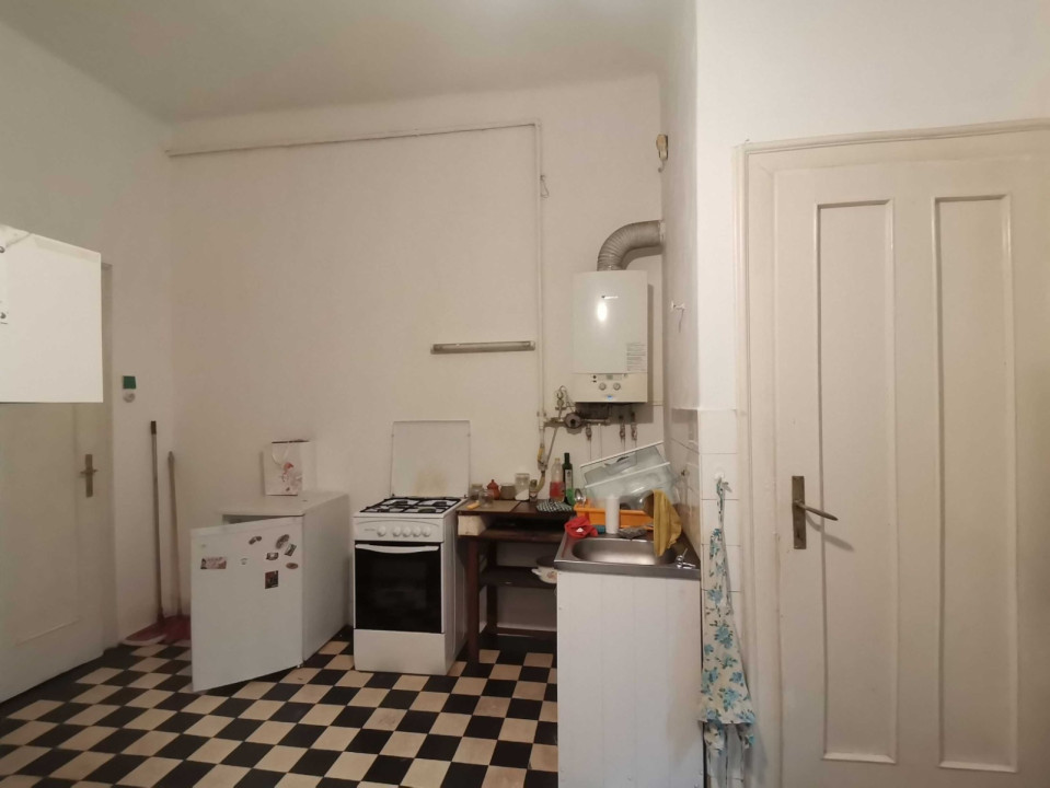 Apartament de 2 camere, 80 mp, zona Gruia