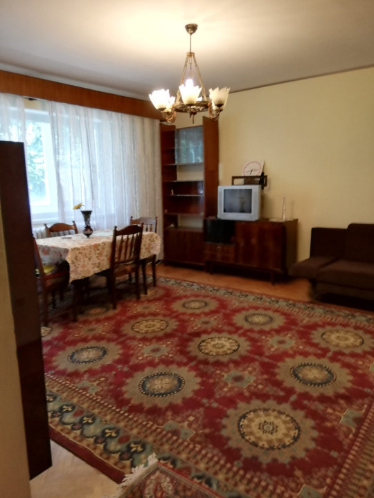 Apartament de 3 camere, 85 mp, zona Manastur