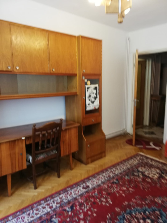 Apartament de 3 camere, 85 mp, zona Manastur