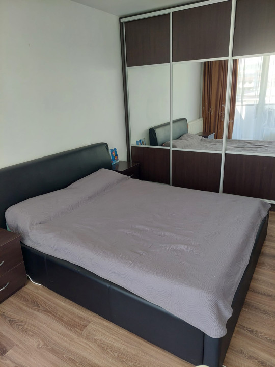 Apartament de 2 camere, 51 mp, mobilat utilat, zona Porii