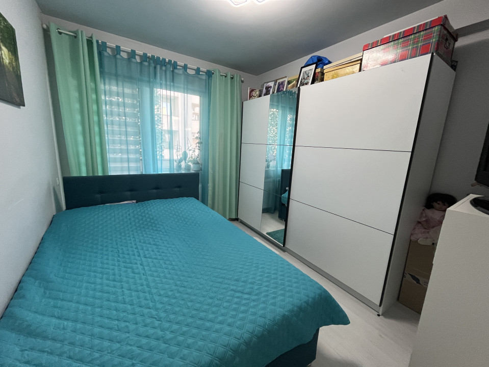 Apartament de 2 camere, semidecomandat, 42mp, zona Catanelor