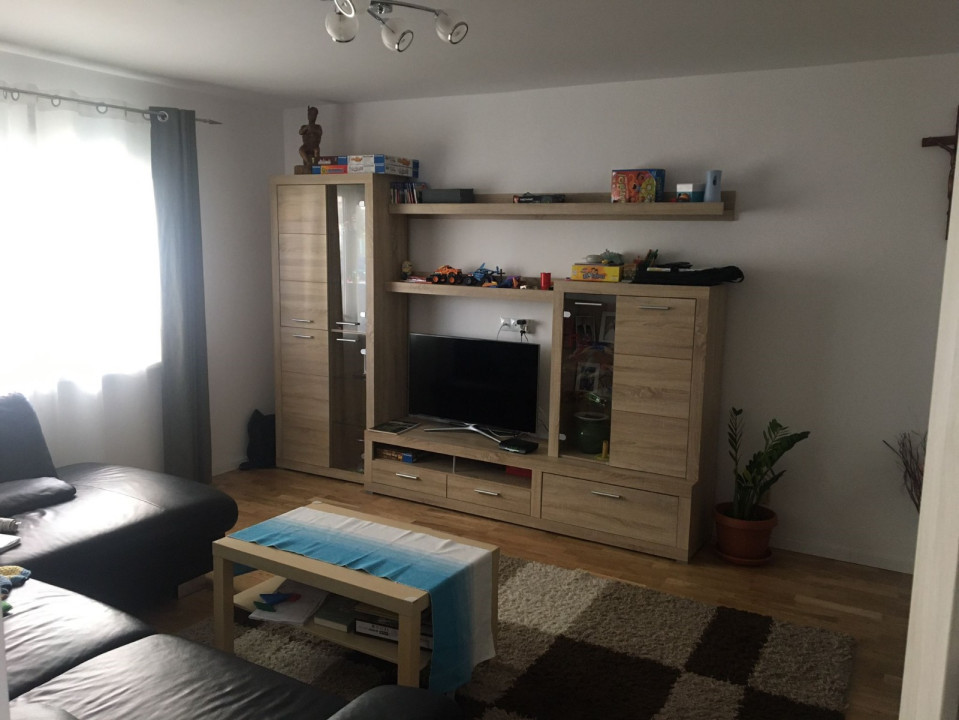 Apartament 4 camere, 93mp, zona Taberei