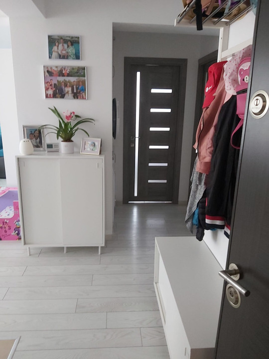 Apartament cu parcare pe strada Urusagului